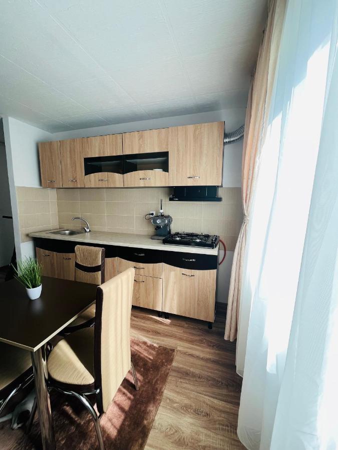 Apartament Yasmy Lejlighed Orşova Eksteriør billede